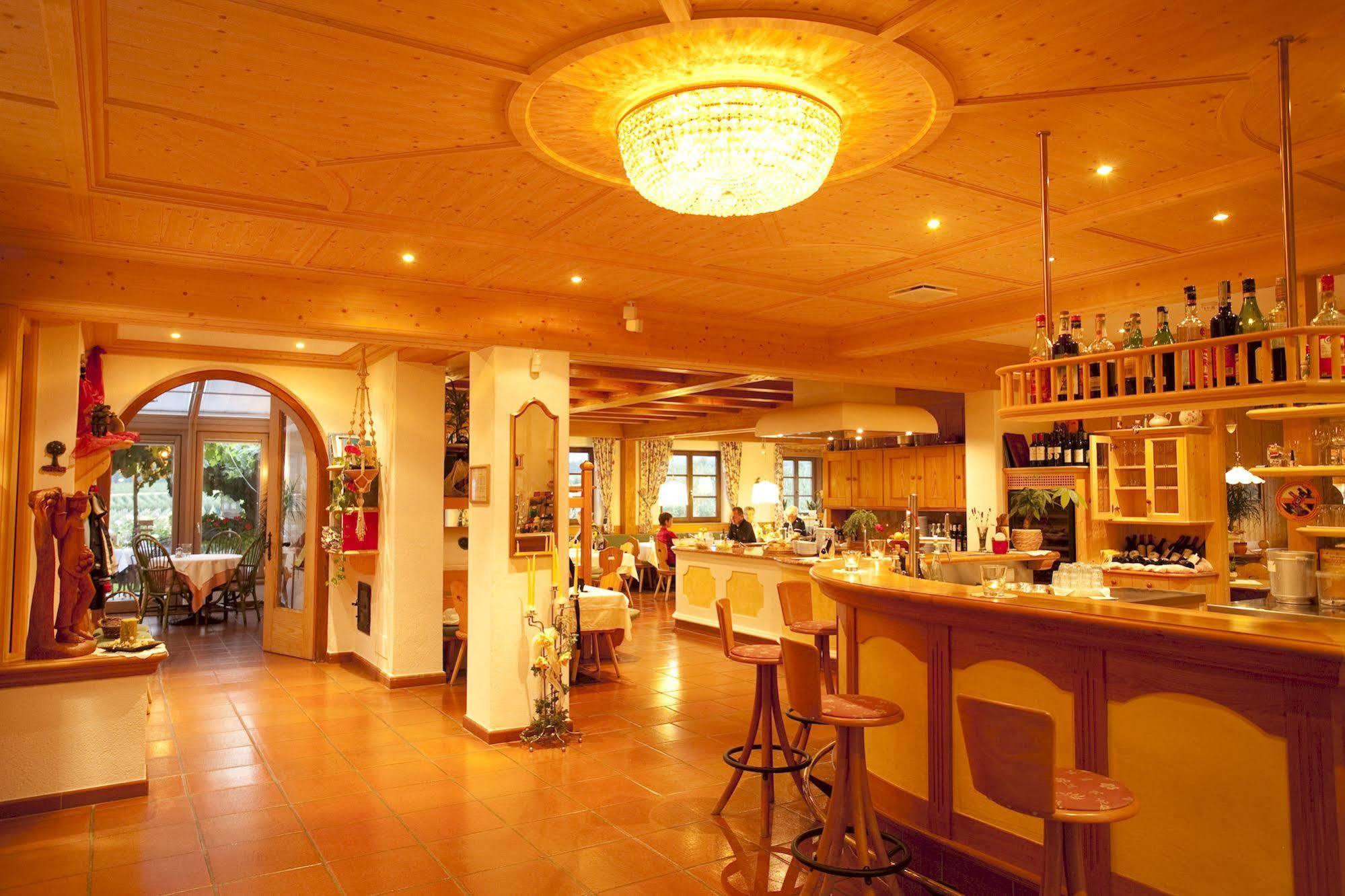 Hotel Jonathan Natz-Schabs Ngoại thất bức ảnh